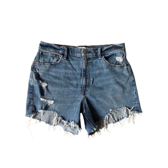 Abercrombie & Fitch Pants - Abercrombie & Fitch The 4” Mom High Rise Jean Shorts size 31 Blue